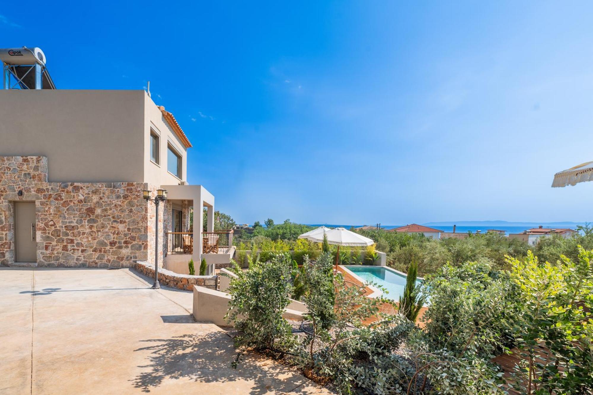Petradi Suites Kalamata Exterior foto